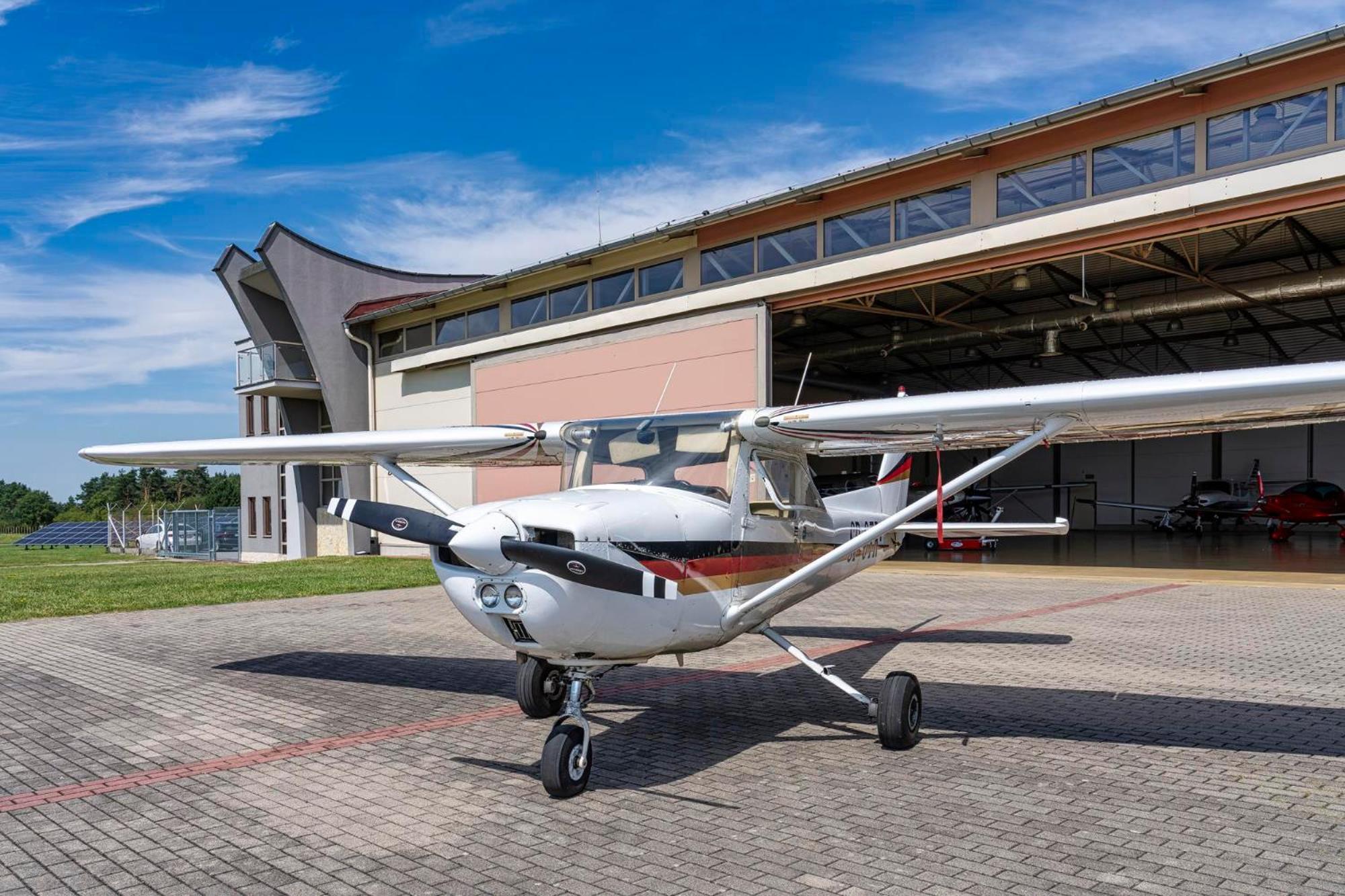 Hotel Aviator Kamien Slaski Eksteriør billede
